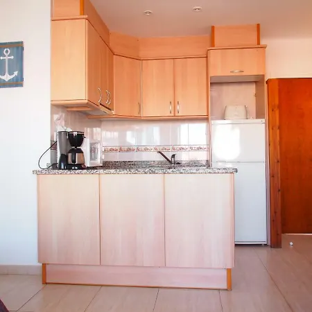 Miramar 32c